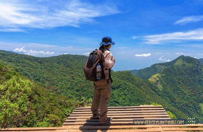 Trek-Through-Horton-Plains-Things-To-Do-In-Nuwara-Eliya-17-Amazing-Things-To-Do-See-Ceylon-Tours-1-Sri-Lanka-Tours-Travels-Tour-Packages-Holiday-visit-Lanka-2022-2023-2024